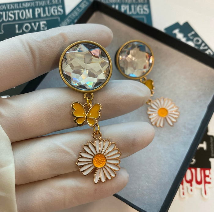 Loves Me Not Dangle Plugs