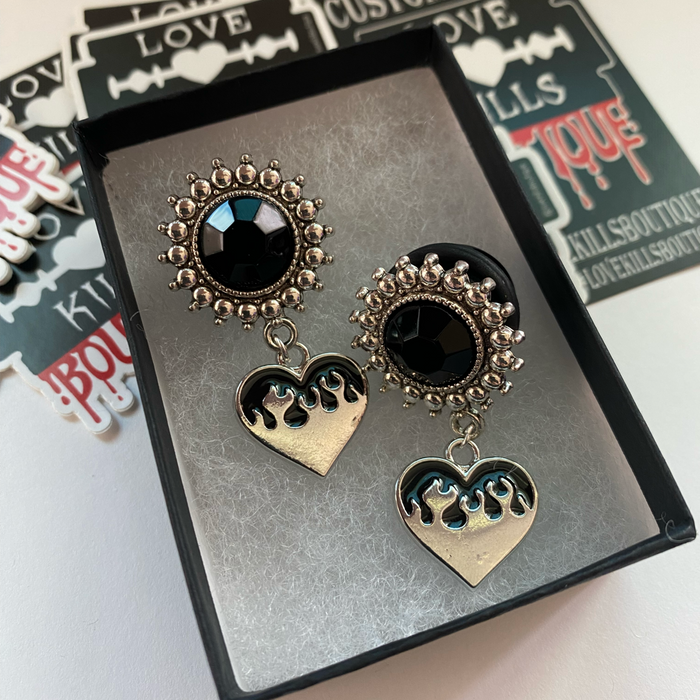 2000’s Flaming Heart Dangle Plugs