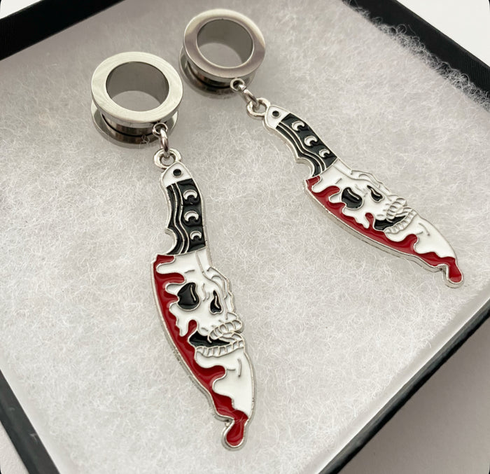 Skull Face killer dangle plug tunnels