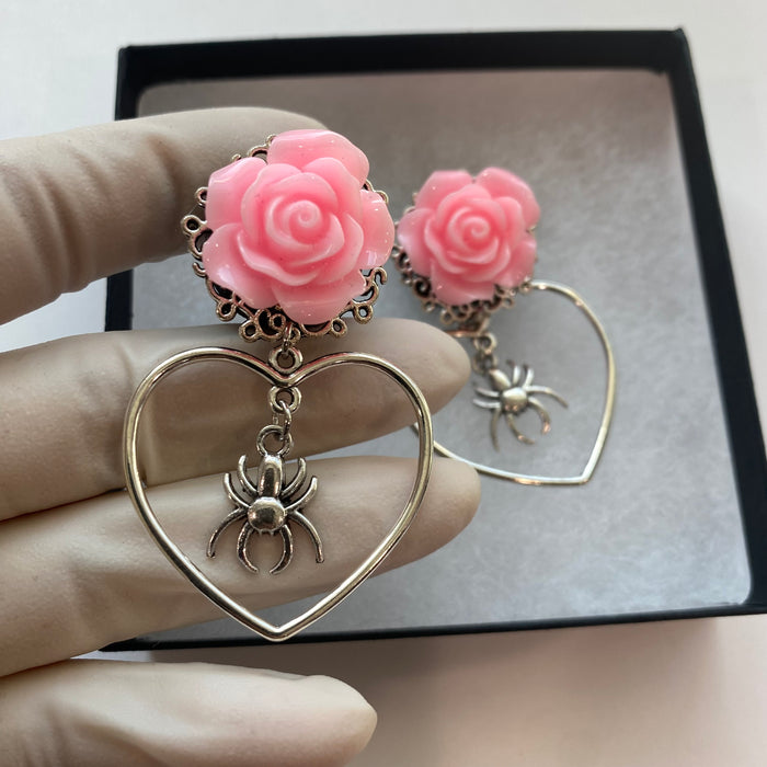 Spider Heart Dangle Plugs