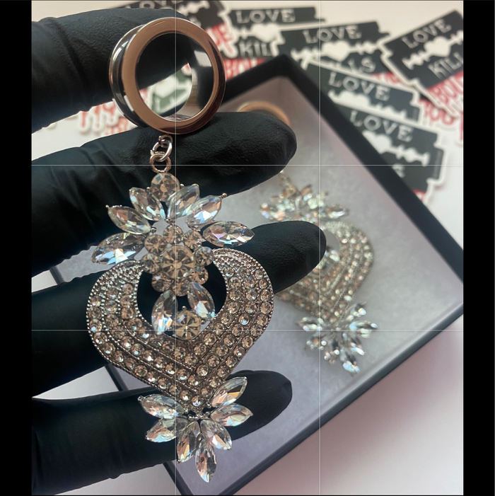 Elegant Tunnel Dangle Plugs - 1 OF A KIND