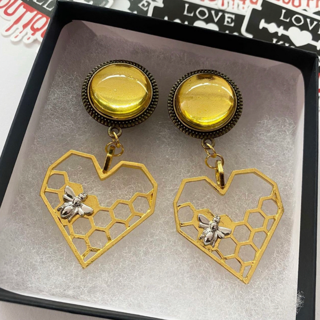 Honey Bee Dangle Plugs