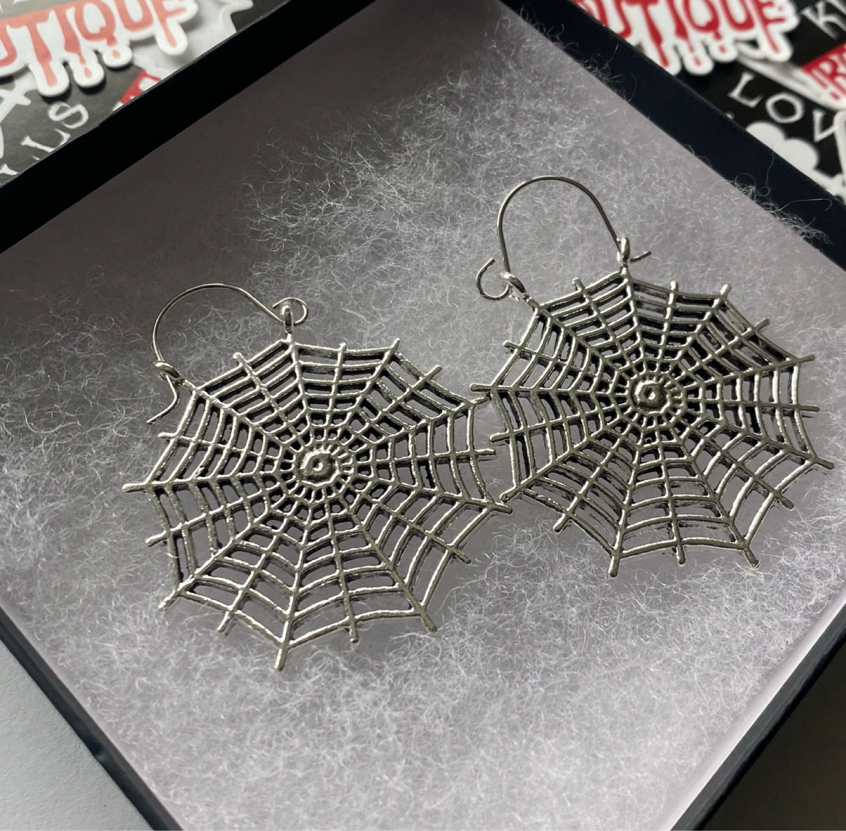 Spiderweb Hangers