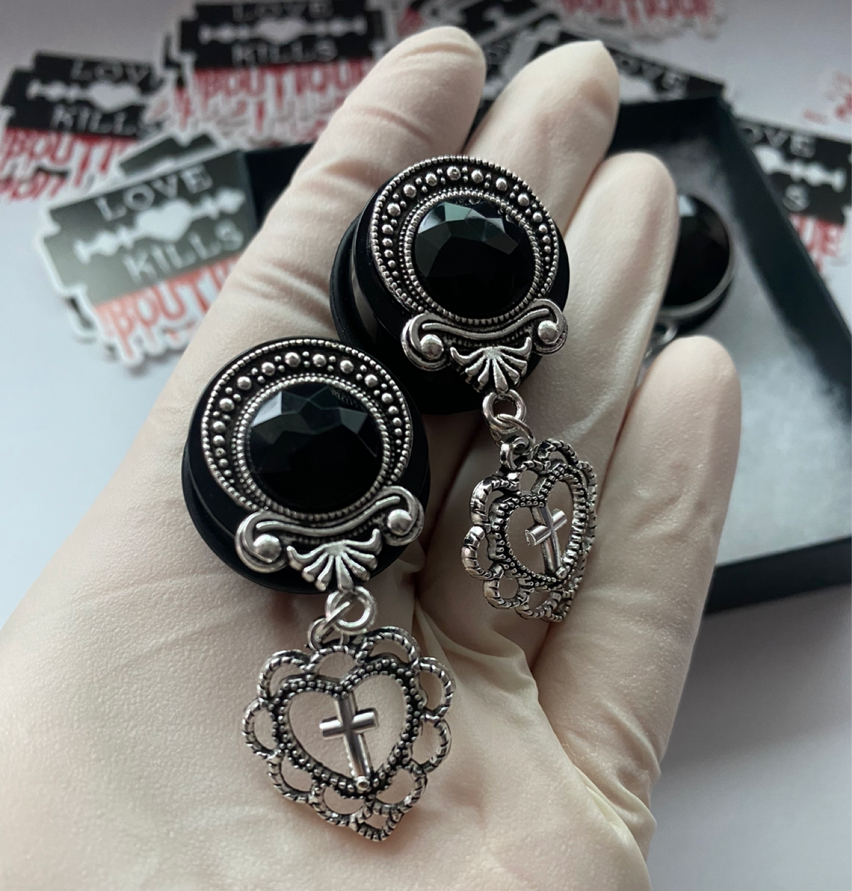 Mi Corazon Dangle Plugs