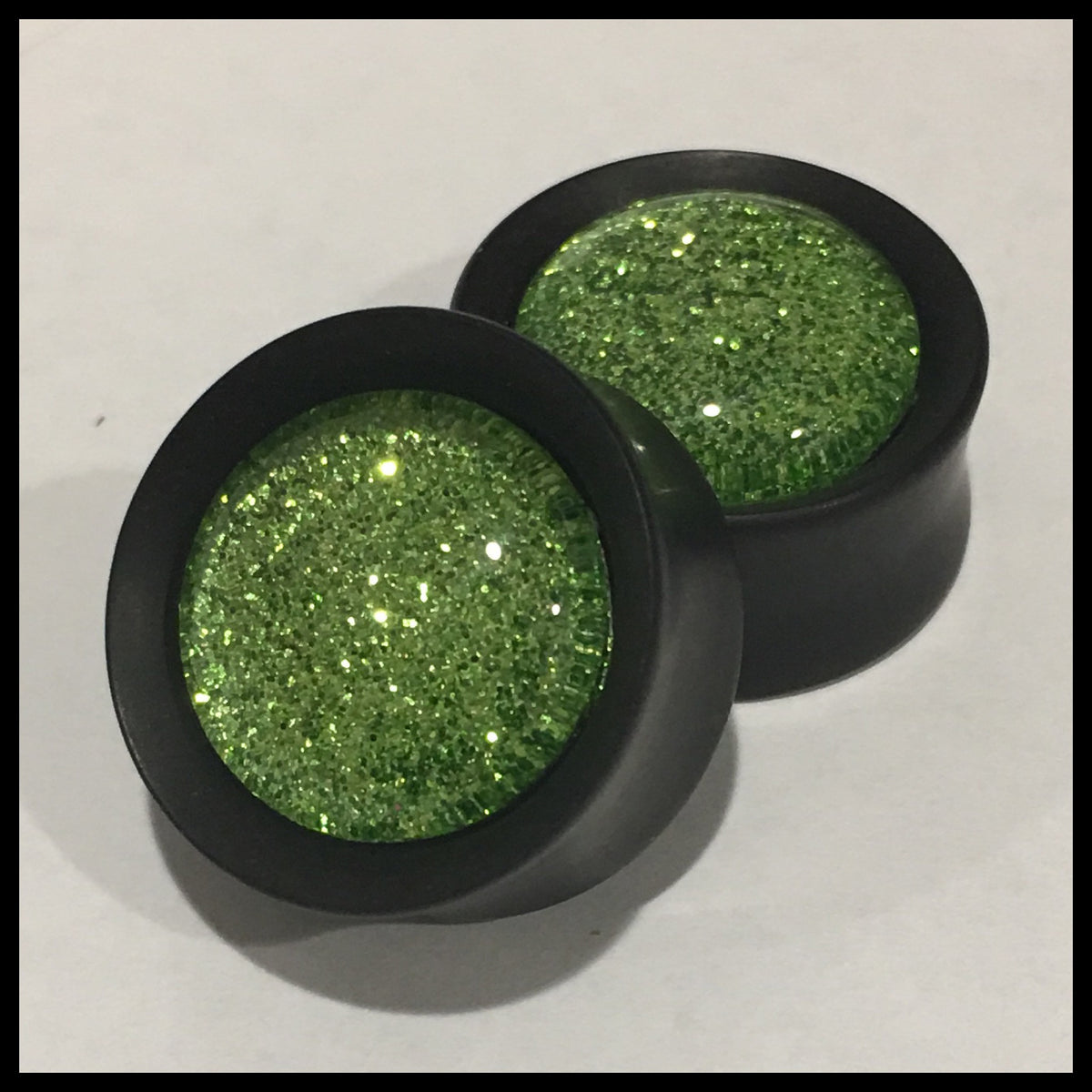 Ebony Green Sparkle Round Plugs