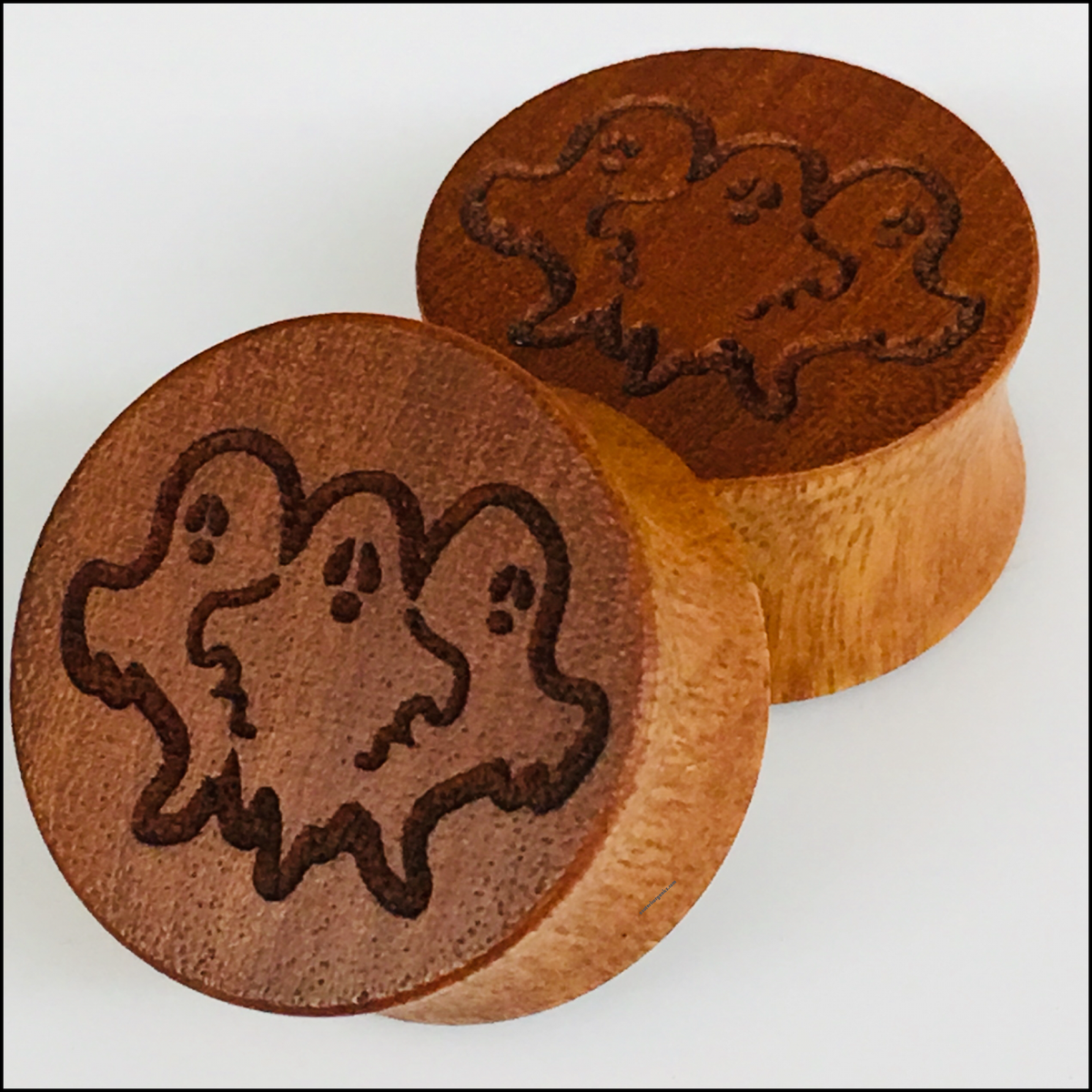 Osage Orange 3 Ghosts Solid Round Plugs