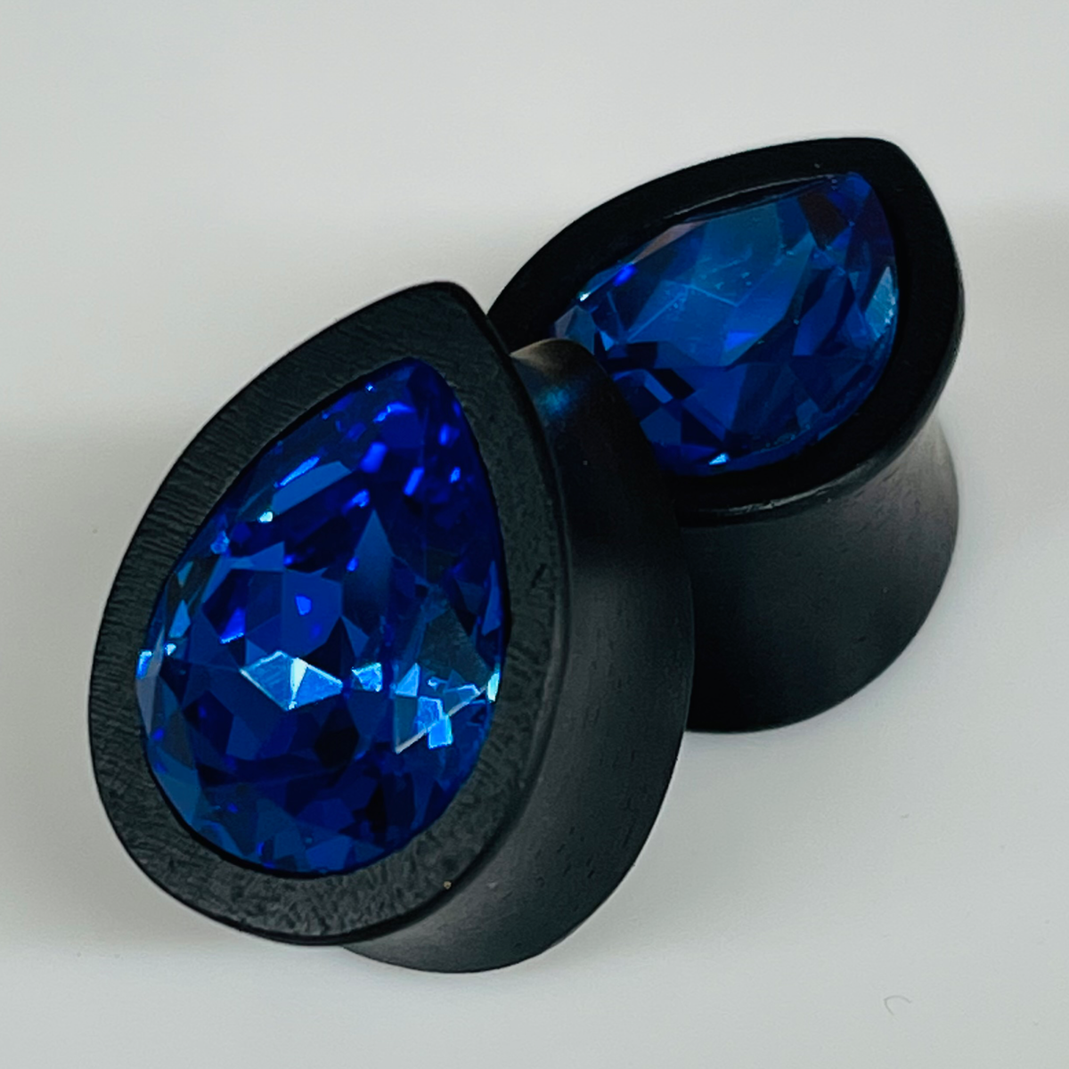 Ebony Swarovski Med Sapphire Teardrop