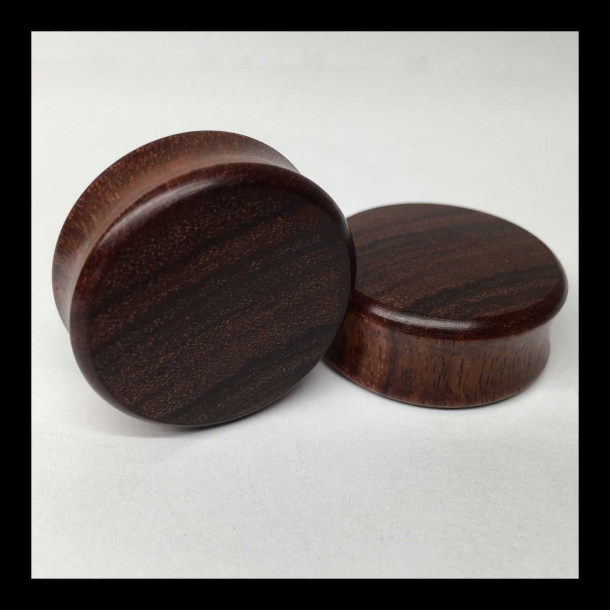 Granadillo Solid Round Plugs