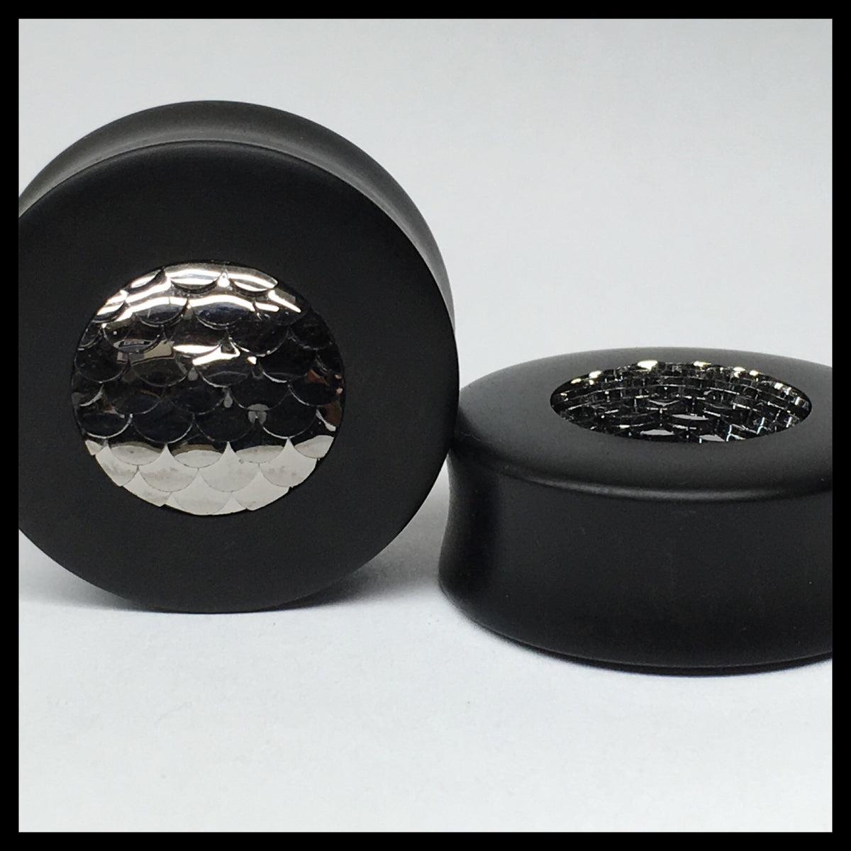 Ebony Metallic Mermaid Scale Round Plugs