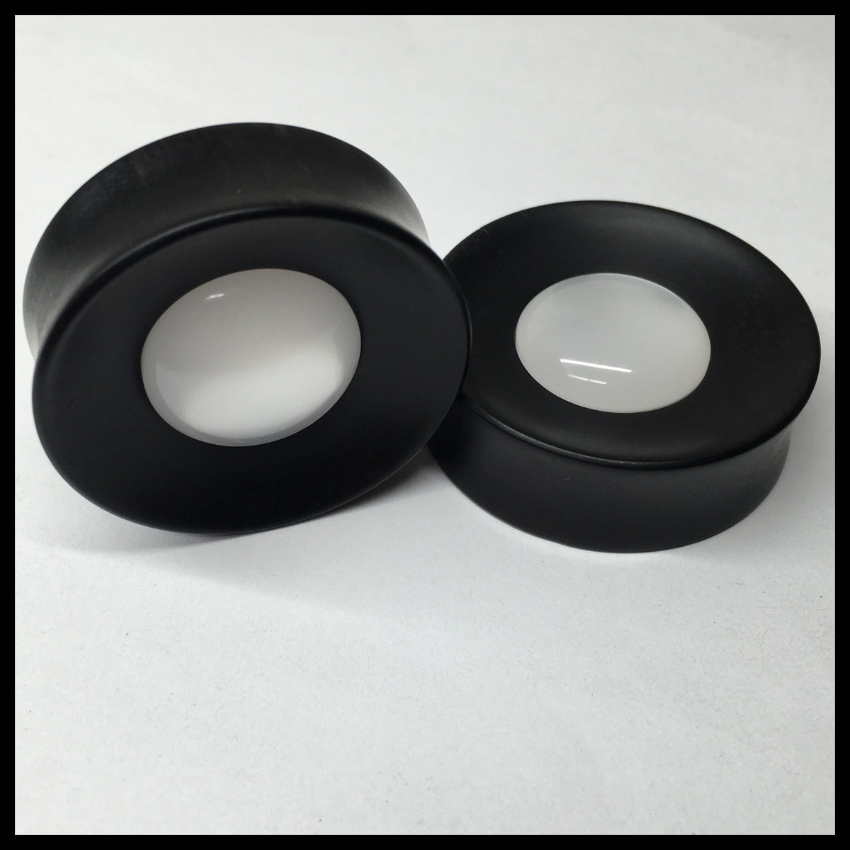 Ebony Moon Eyes Round Plugs