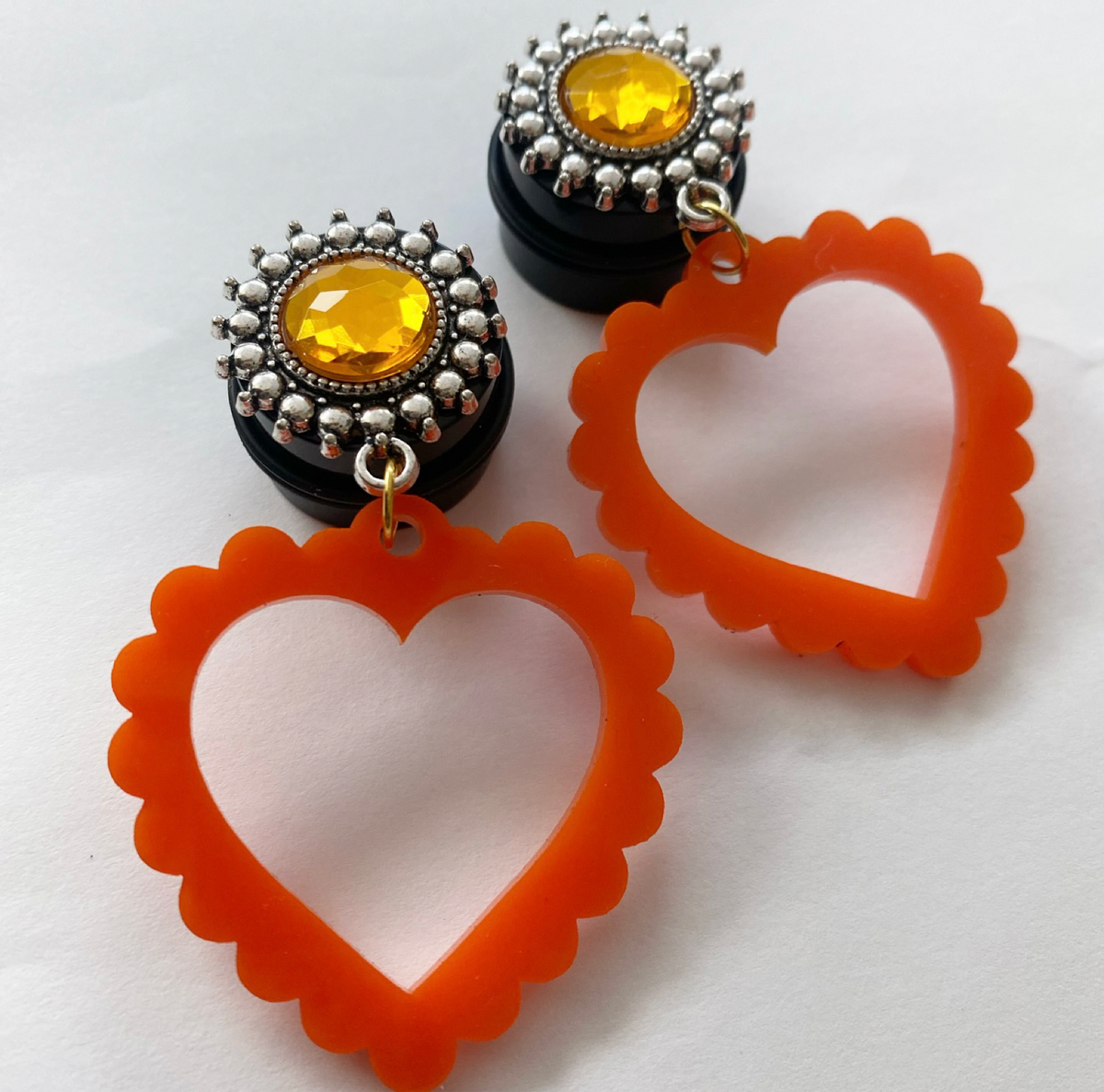 Halloween Sweetheart Dangle Plugs