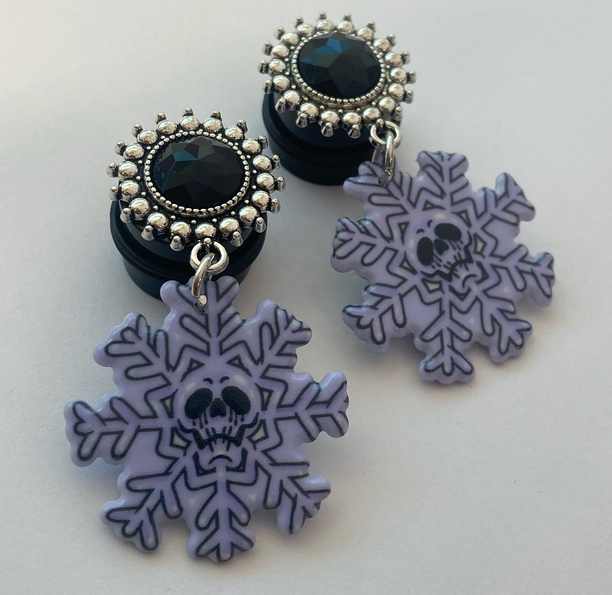 Skull Snowflake Dangle Plugs