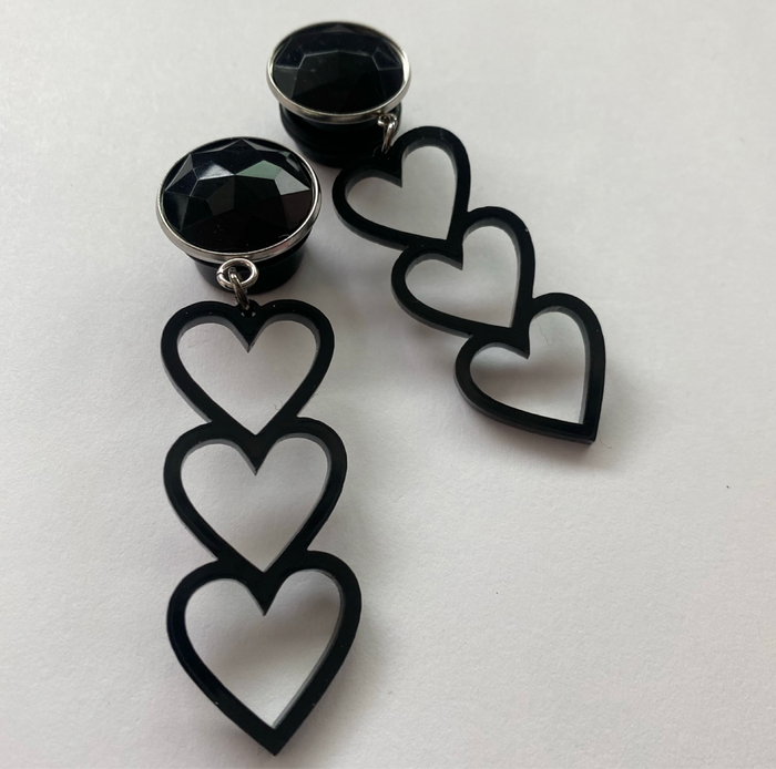 Triple Black Hearts Dangle Plugs
