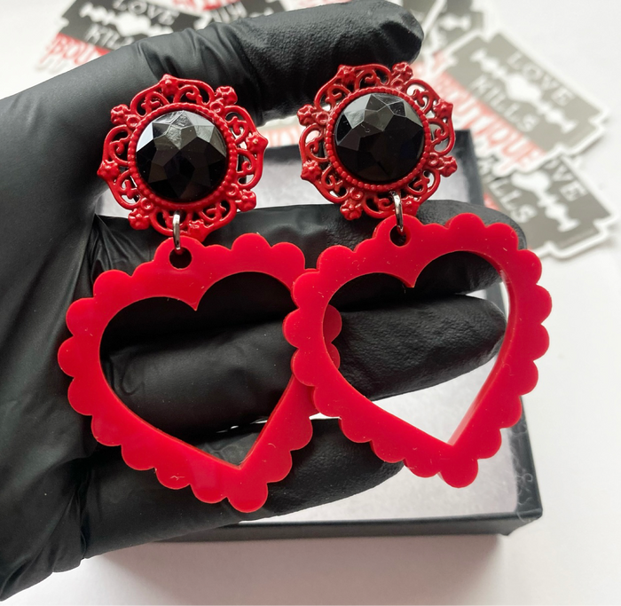 Sweetheart Dangle Plugs