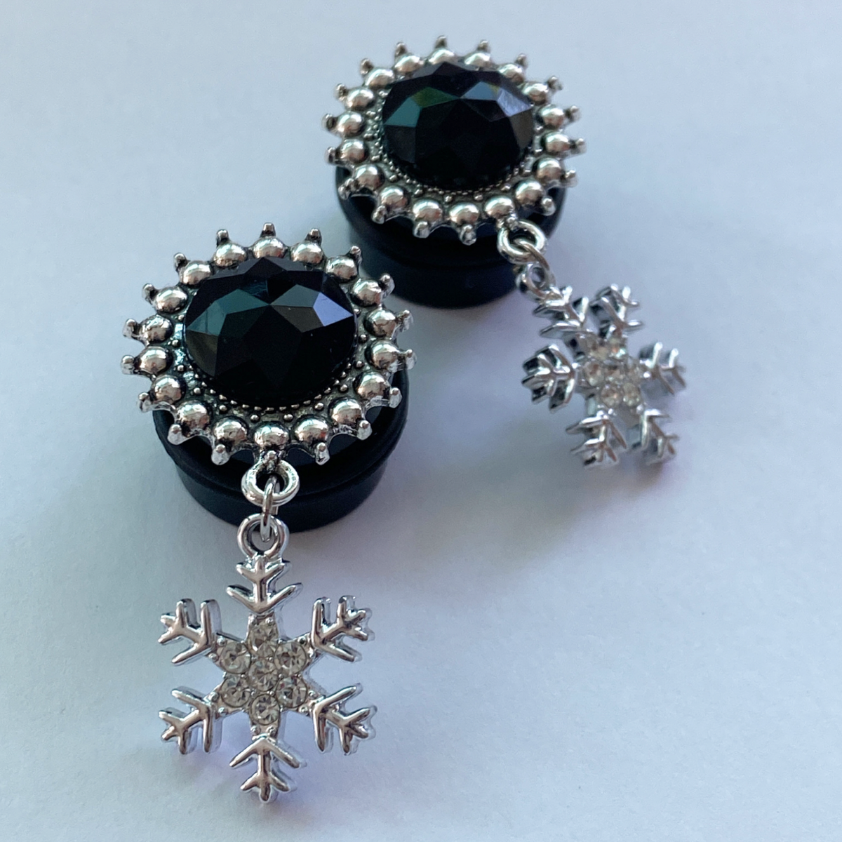 Rhinestone Snowflakes Dangle Plugs