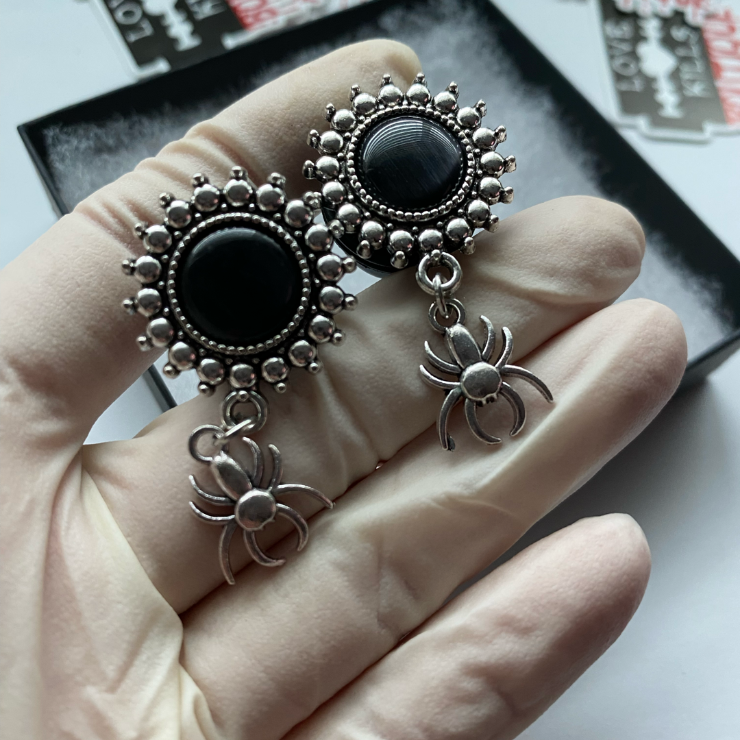 Handmade plugs and tunnels deals