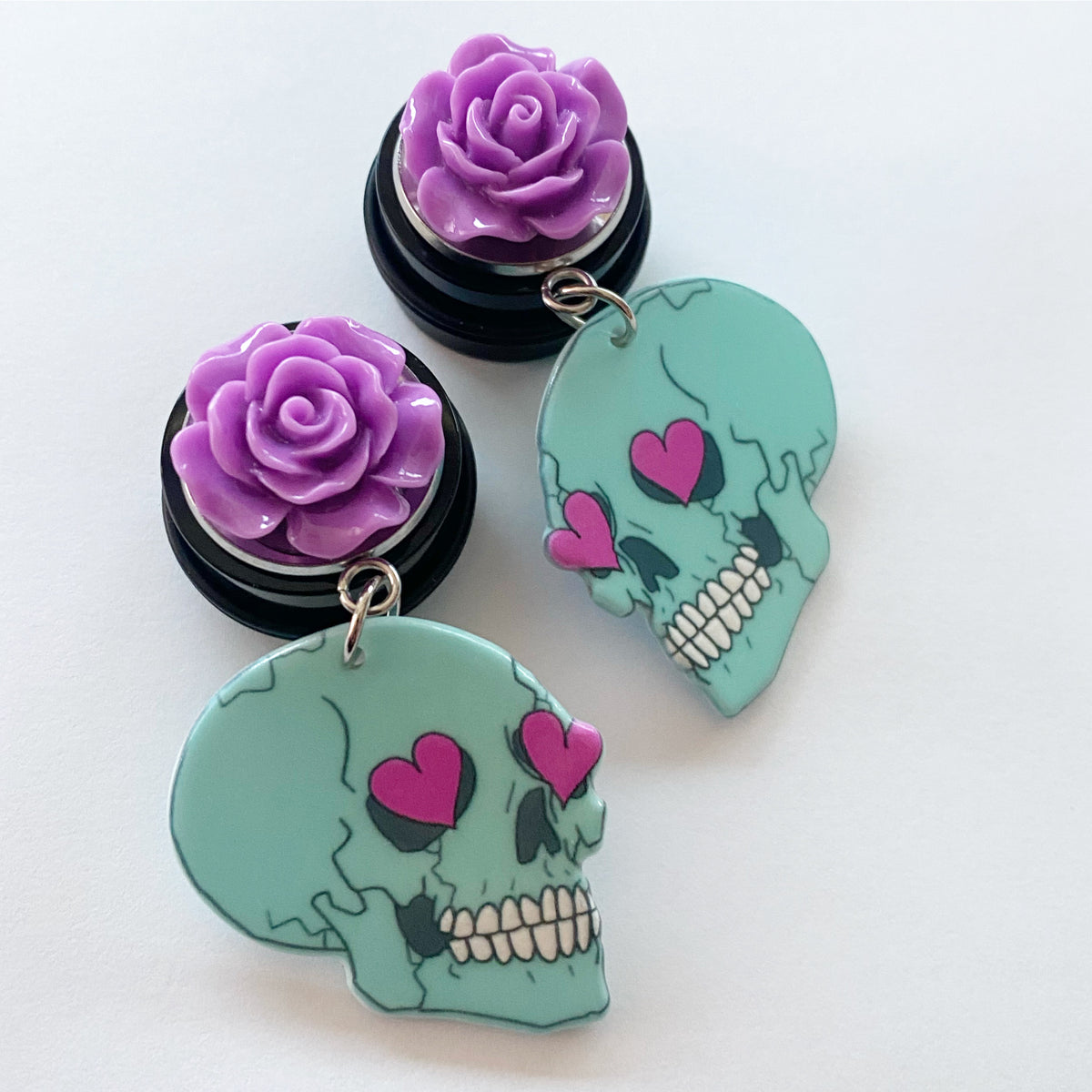 Heart On Dangle Plugs