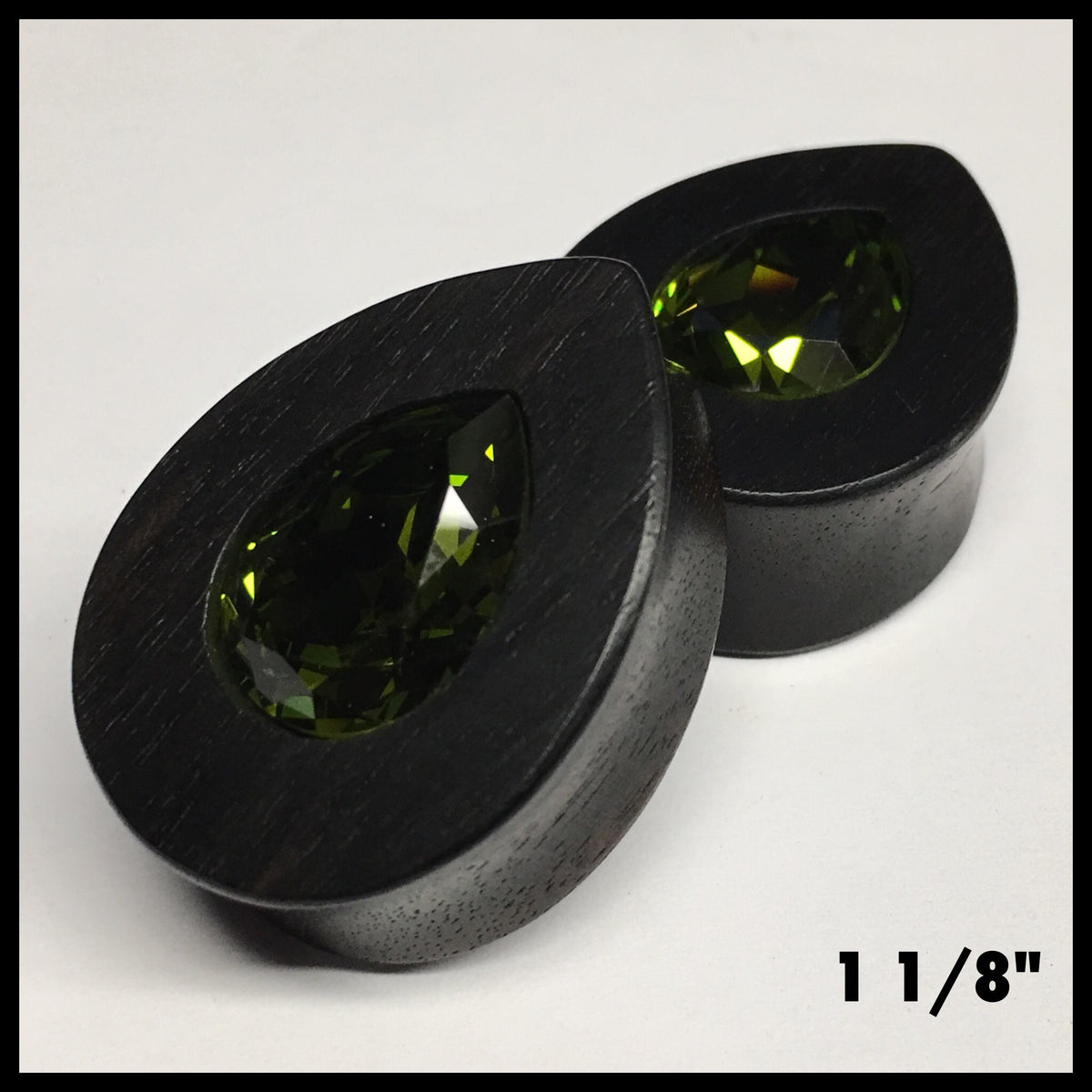 Ebony Swarovski Med Olivine Teardrop