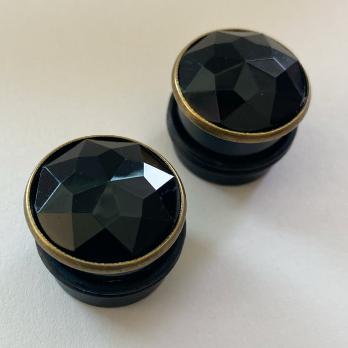 Simple but cute  Plugs