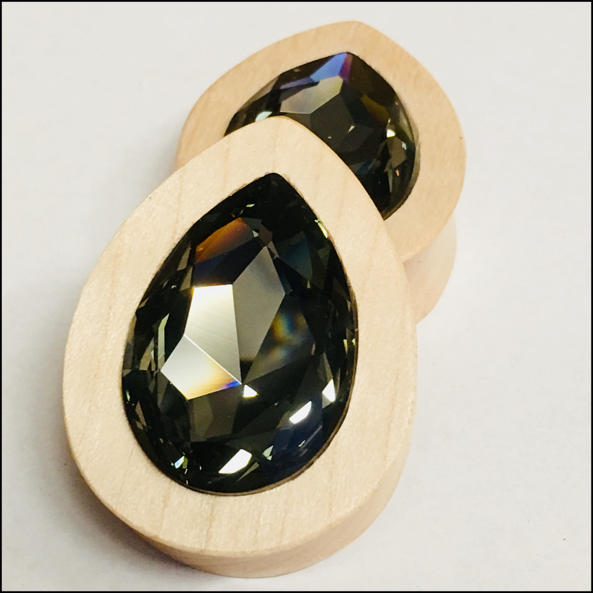 Maple Swarovski Large Black Diamond Teardrop